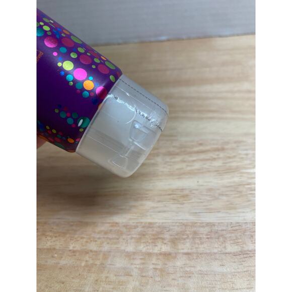 Perfectly Posh 'Hips Don’t Lie' 4 OZ Caffeinated Body Creme.  New - Picture 3 of 3